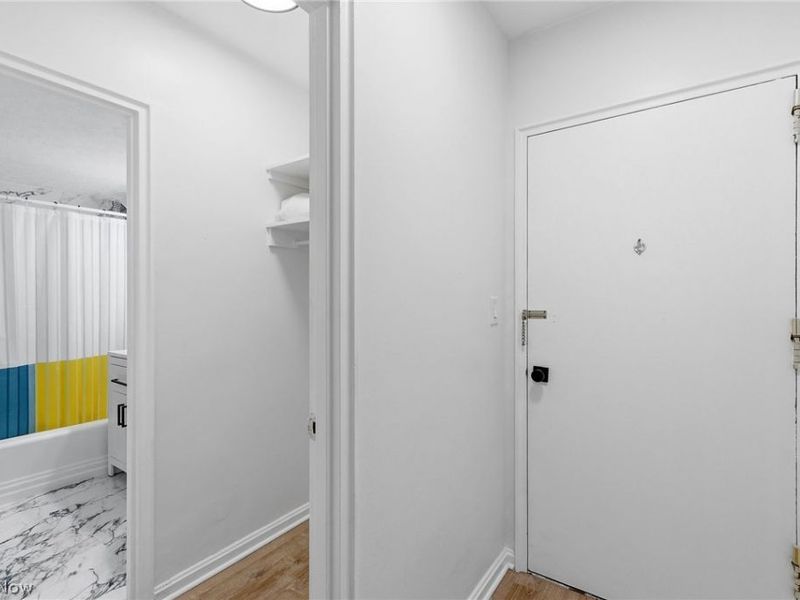 11820 Edgewater Drive, Unit 718, Lakewood, OH 44107 Photo 20