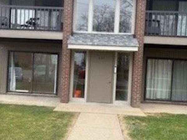 601 College Park Dr , Unit 4, Coraopolis, PA 15108