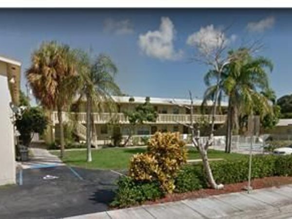 1310 S Federal Highway, Unit 10, Lake Worth Beach, FL 33460