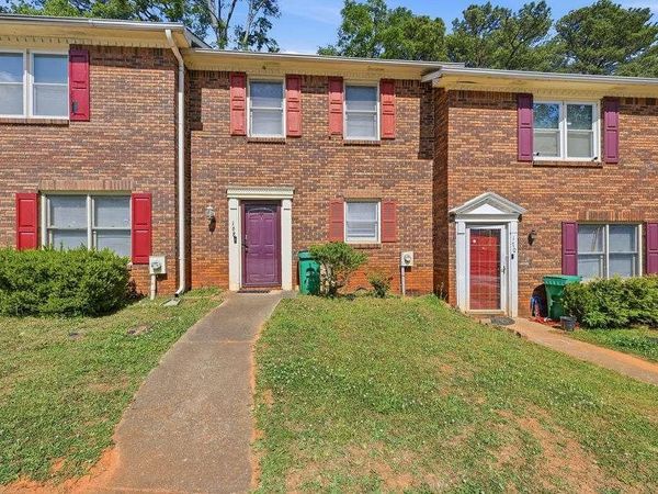 168 Walter Way , Stone Mountain, GA 30083