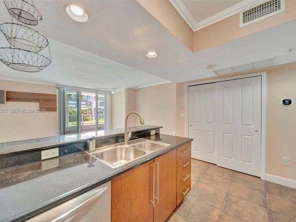 401 SW 4th Ave , Unit 203, Fort Lauderdale, FL 33315