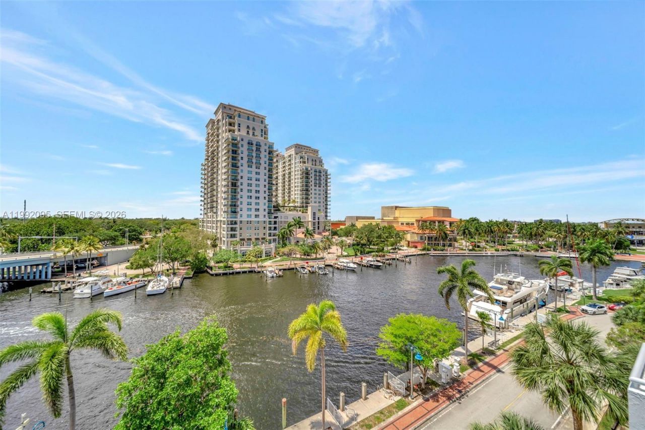 401 SW 4th Ave , Unit 203, Fort Lauderdale, FL 33315 Photo