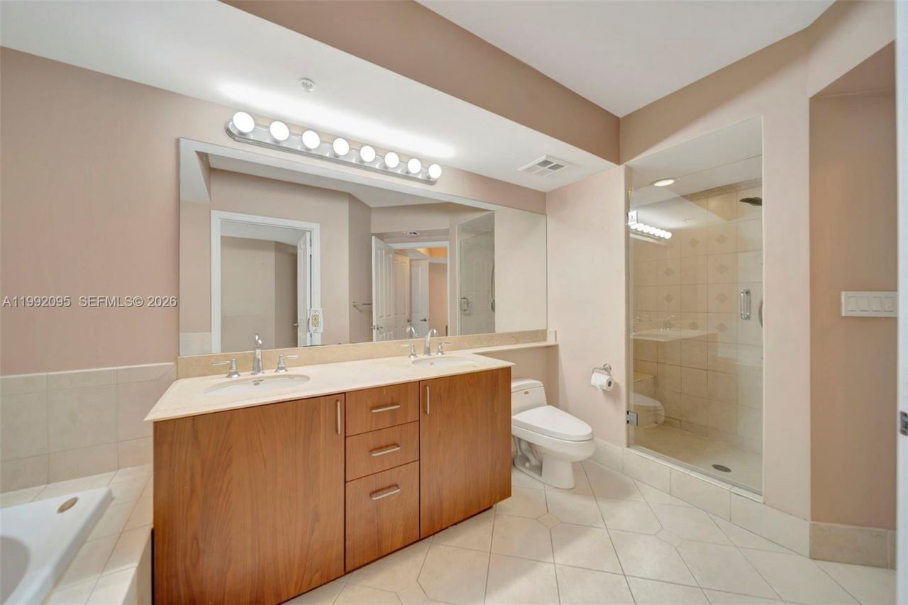 401 SW 4th Ave , Unit 203, Fort Lauderdale, FL 33315 Photo