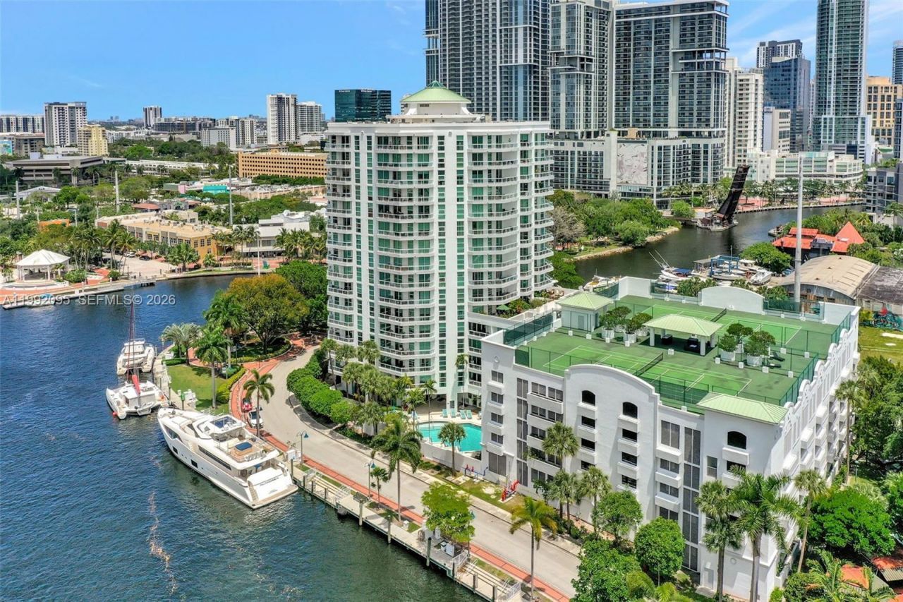 401 SW 4th Ave , Unit 203, Fort Lauderdale, FL 33315 Photo