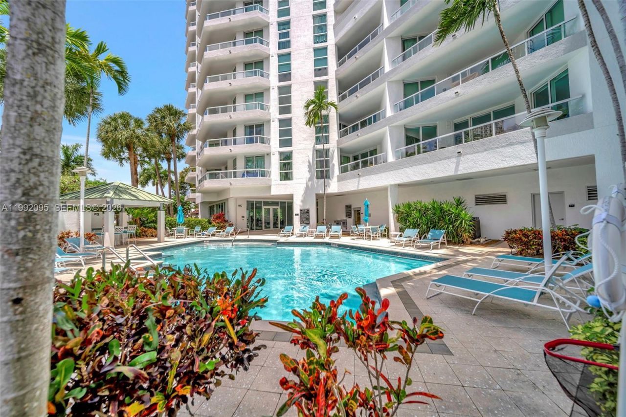 401 SW 4th Ave , Unit 203, Fort Lauderdale, FL 33315 Photo