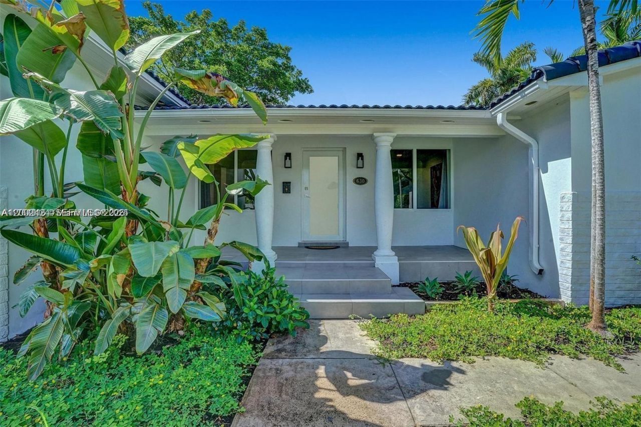 630 NE 52nd Ter , Miami, FL 33137 Photo