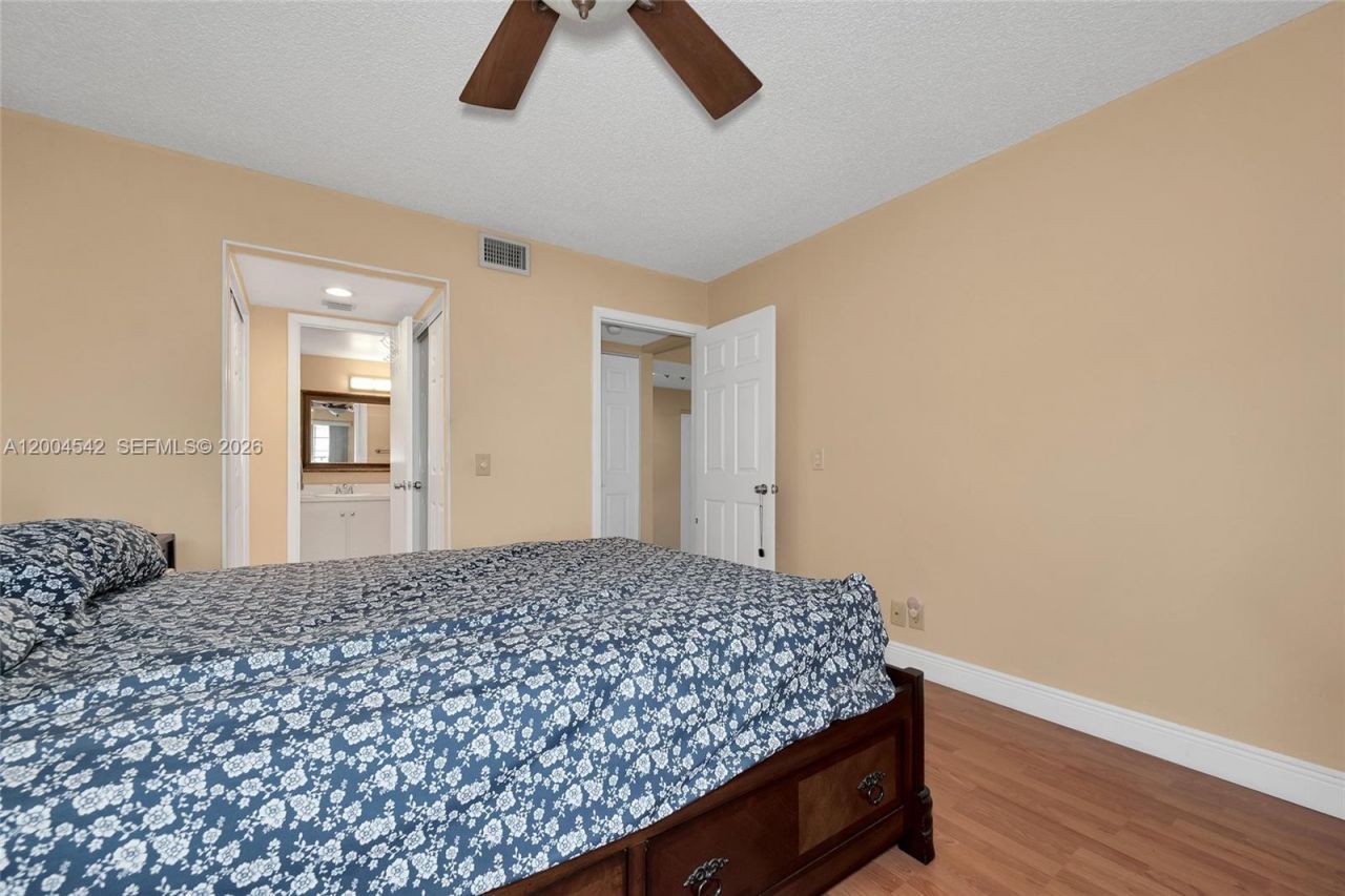 10441 Mahogany Key Cir , Unit 101, Miami, FL 33196 Photo