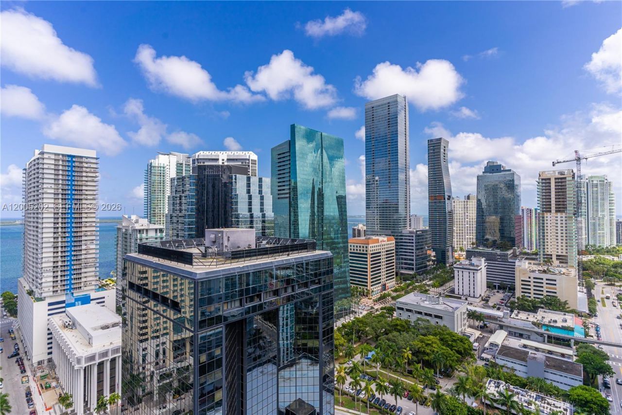 1080 Brickell Ave, Unit 2601, Miami, FL 33131 Photo