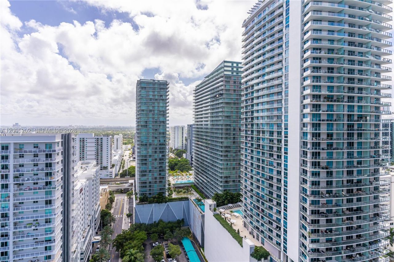 1080 Brickell Ave, Unit 2601, Miami, FL 33131 Photo