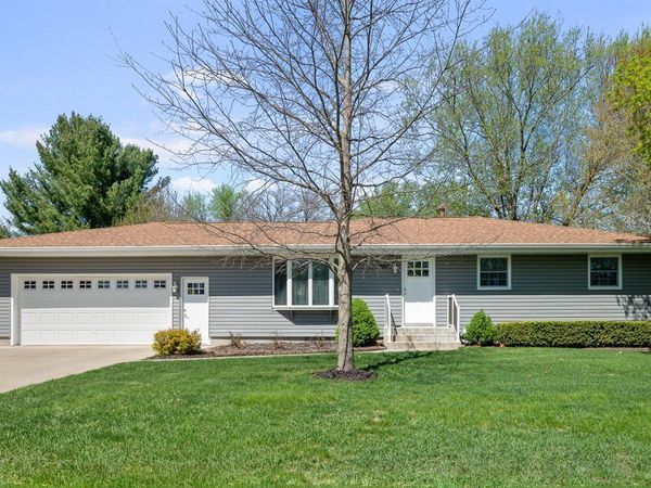 207 Amber Lane , Geneseo, IL 61254