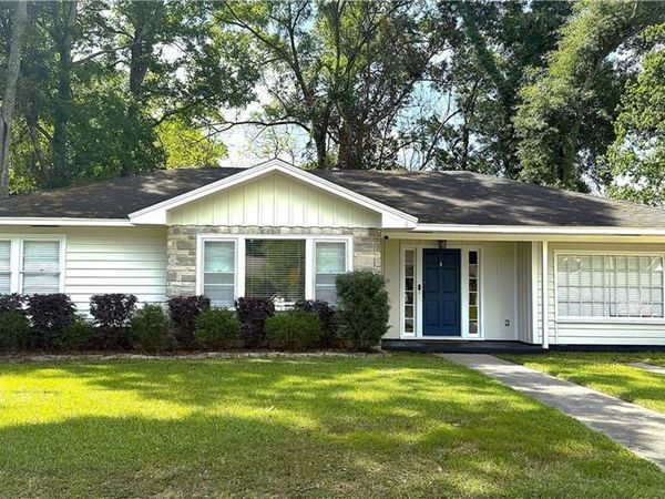 2769 N Chadwick Drive, Mobile, AL 36606