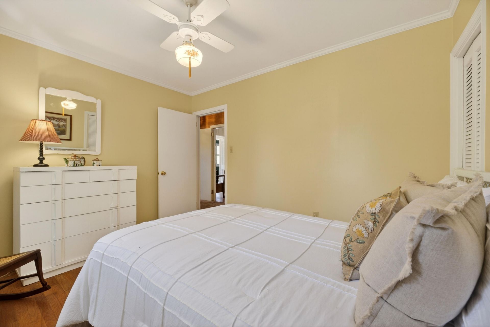 713 Harlin Street Photo 33