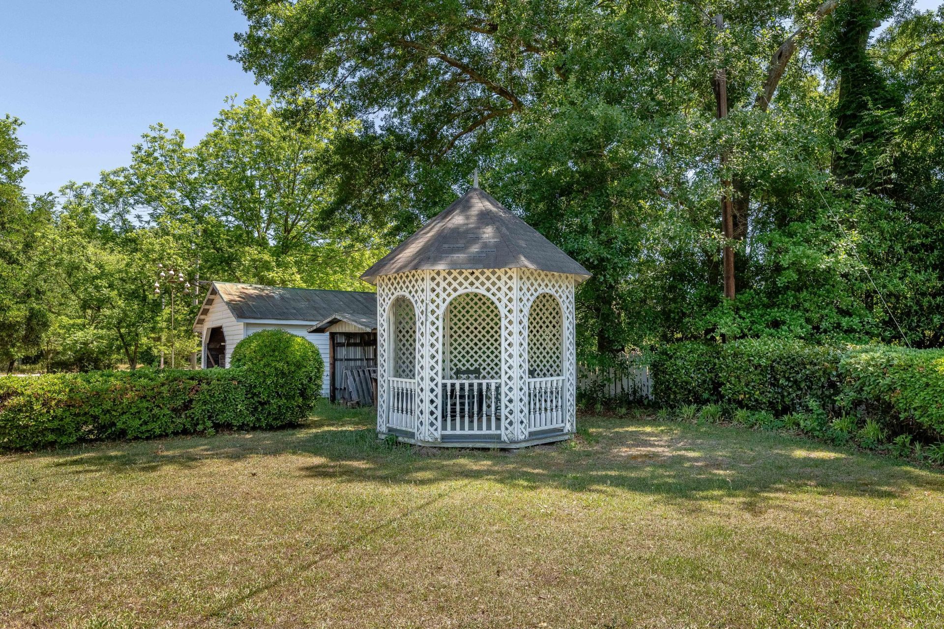 713 Harlin Street Photo 9