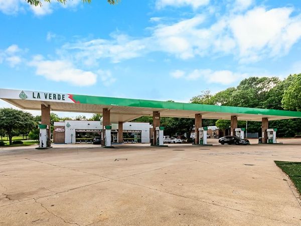 2002 Highway 66 , Garland, TX 75040