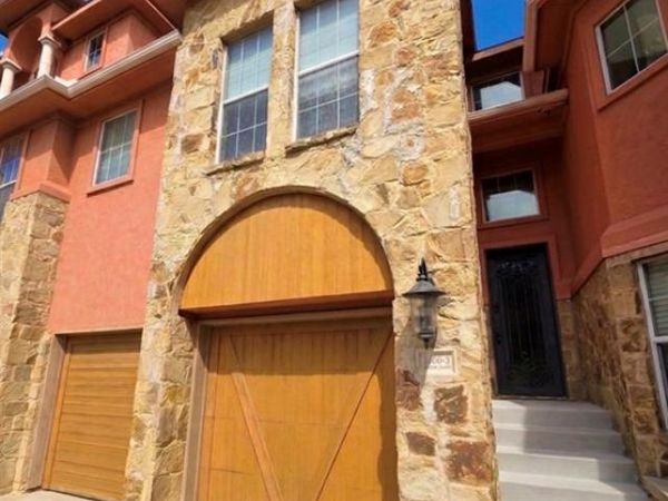 2600 Piazza Court, Unit 2, Grand Prairie, TX 75054