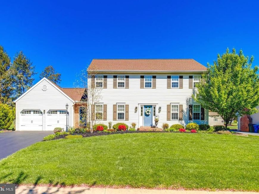 3888 Sterling Way, Columbia, PA 17512 Main Photo