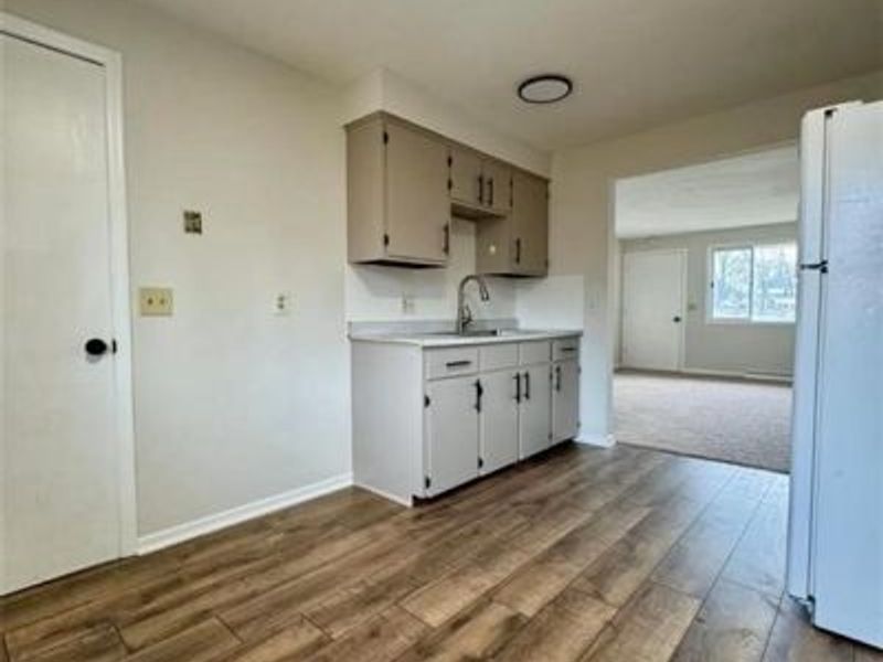 233-237 Kennedy Street, Louisville, OH 44641 Photo 11