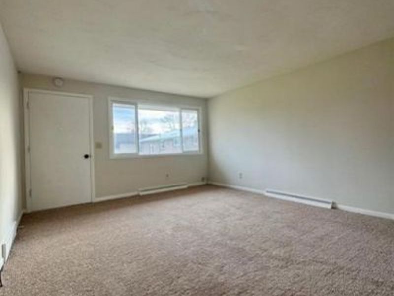 233-237 Kennedy Street, Louisville, OH 44641 Photo 5