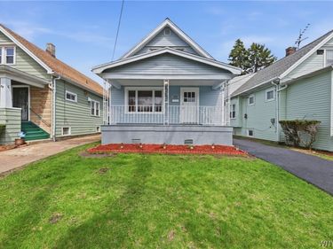 100 Maple Ridge Avenue, Buffalo, NY 14215