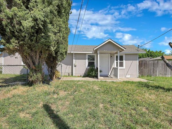 1613 9th Ave, Olivehurst, CA 95961