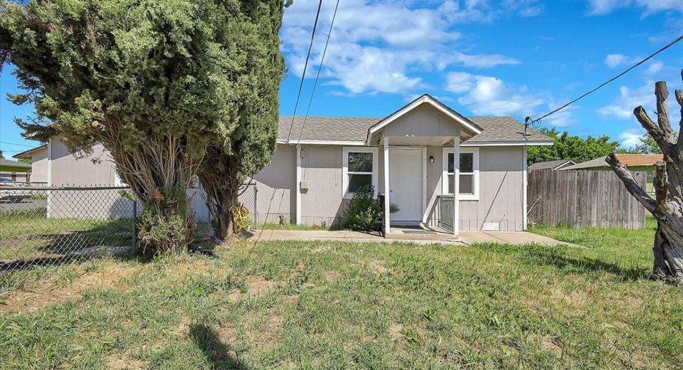 1613 9th Ave, Olivehurst, CA 95961 Photo