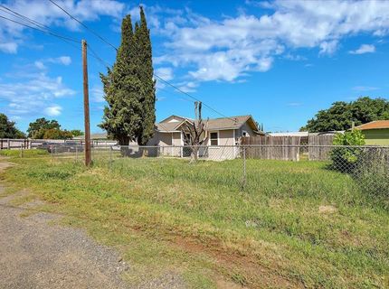 1613 9th Ave, Olivehurst, CA 95961 Photo