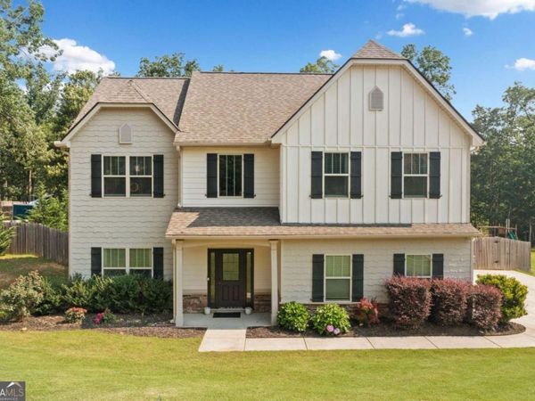 13 Four Feathers Lane, Rydal, GA 30171
