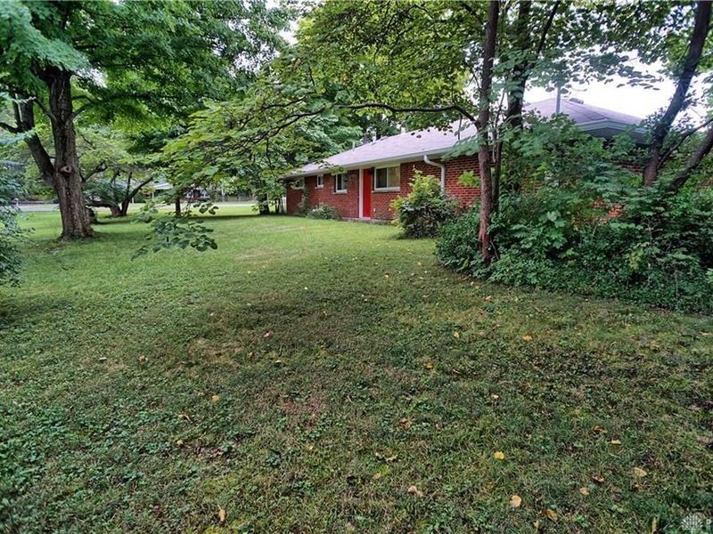 110 W Spring Valley Pike, Centerville, OH 45458 Photo 13