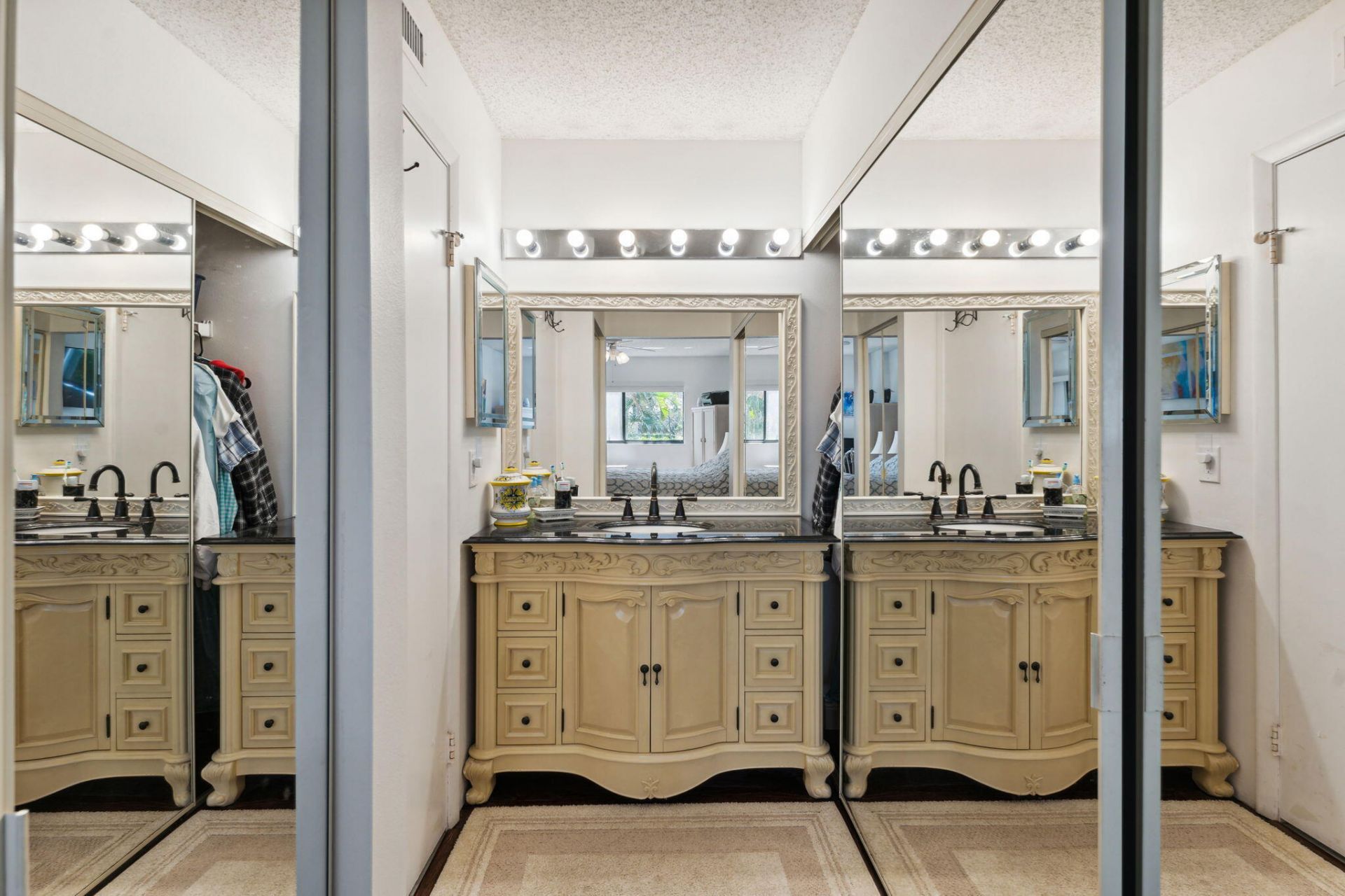 15301 Pembridge Avenue, Unit 43, Delray Beach, FL 33484 Photo