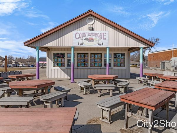 6481 28th Avenue, Hudsonville, MI 49426