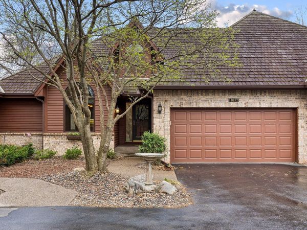 11075 56th Avenue N, Plymouth, MN 55442