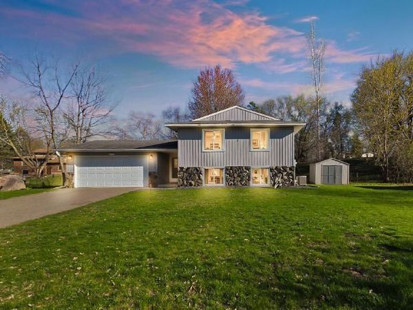 1738 Palisade Circle, Eagan, MN 55122