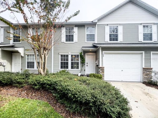 109 WOODKNOLL PLACE , VALRICO, FL 33594