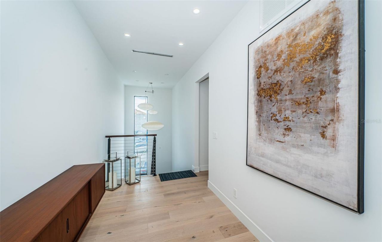 14077 N Bayshore Drive, Madeira Beach, FL 33708 Photo