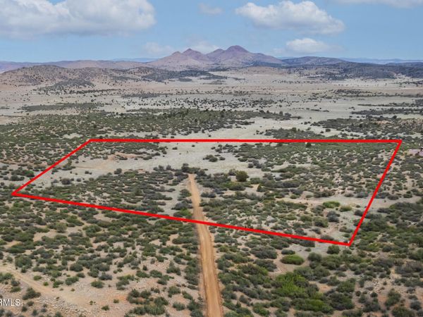 K N KNOLLS Court, Unit 35B, Prescott Valley, AZ 86315