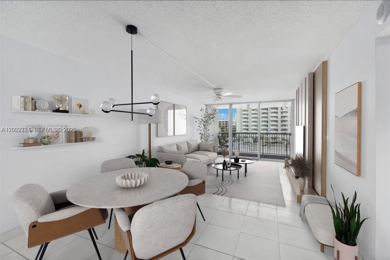2655 Collins Ave, Unit 2406, Miami Beach, FL 33140 Photo