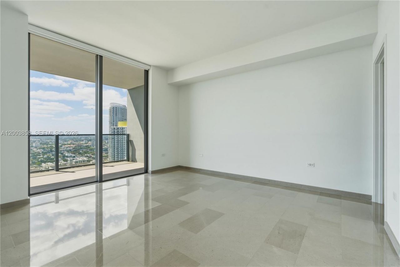88 SW 7th St, Unit 3710, Miami, FL 33130 Photo