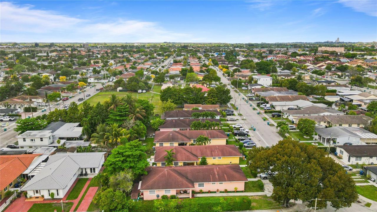 11002 SW 3rd St , Sweetwater, FL 33174 Photo