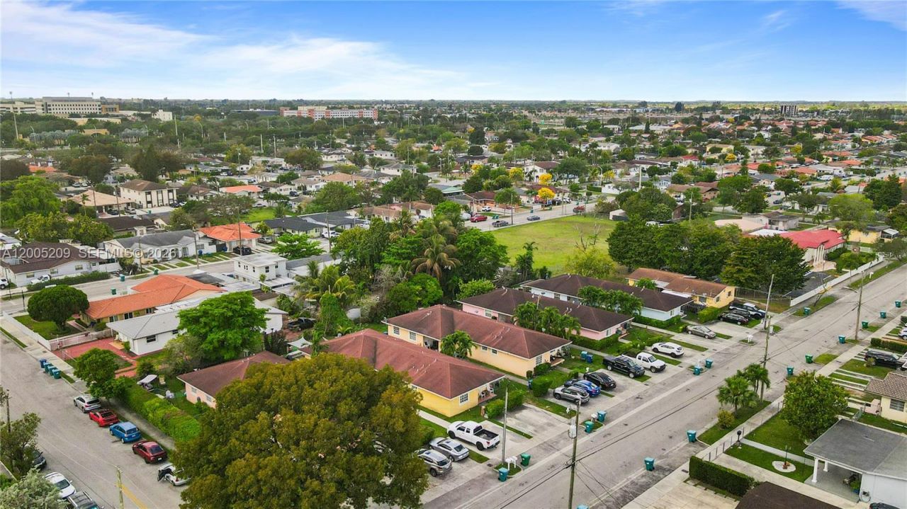 11002 SW 3rd St , Sweetwater, FL 33174 Photo