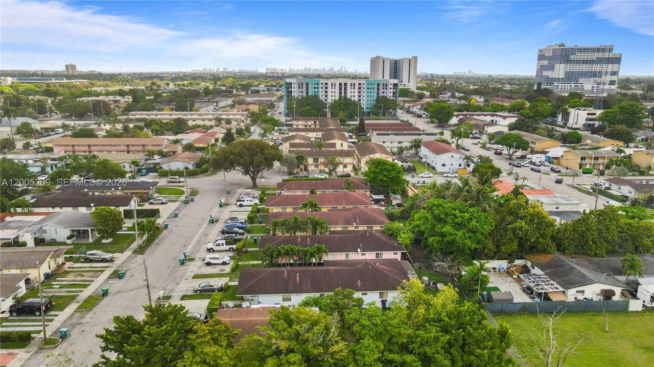 11002 SW 3rd St , Sweetwater, FL 33174 Photo