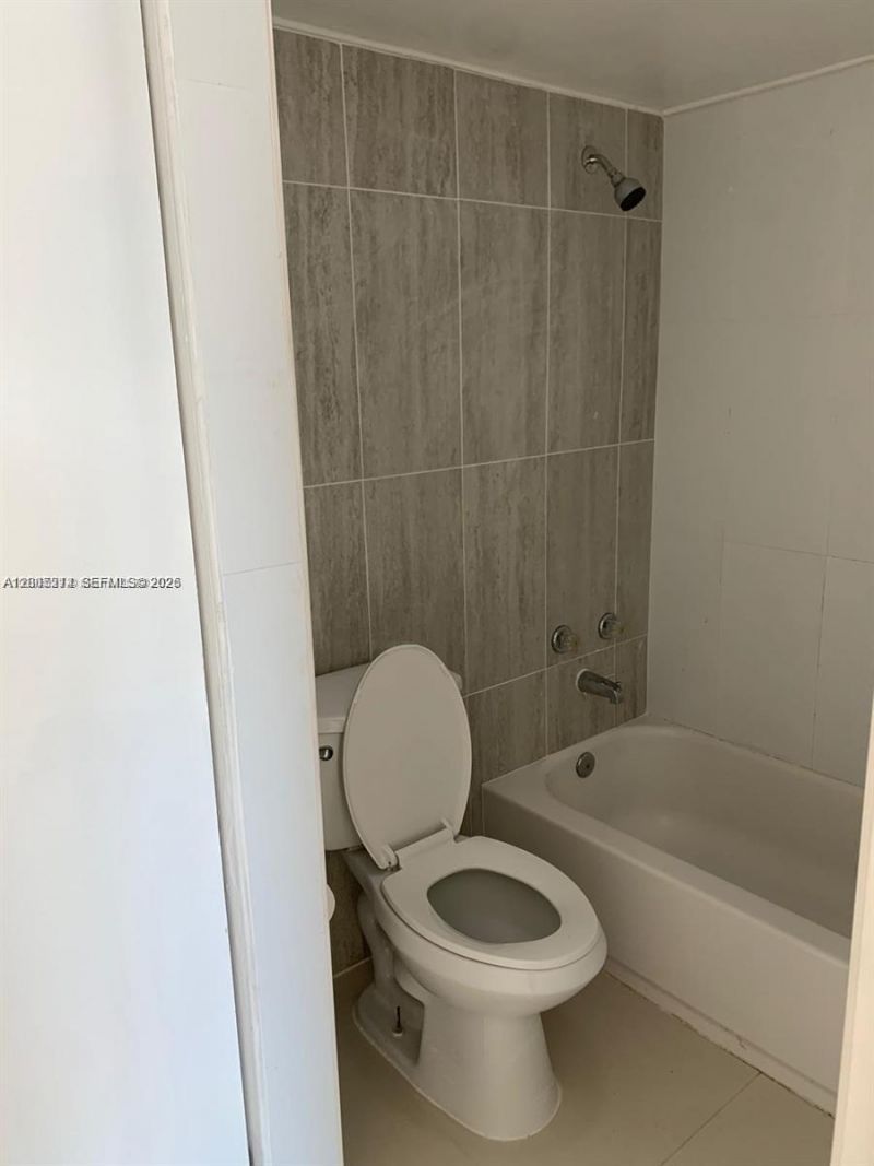 8590 SW 212th St, Unit 210, Cutler Bay, FL 33189 Photo