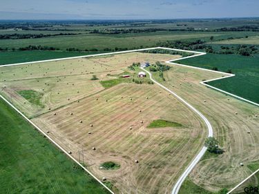 451 County Road B , Ashland, NE 68003