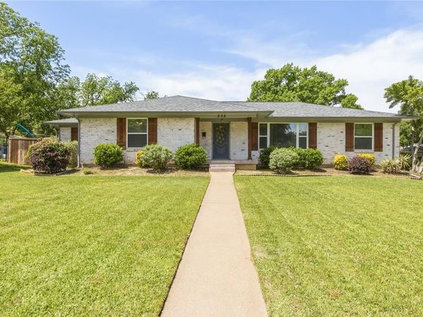 535 Degan Avenue , Lewisville, TX 75057