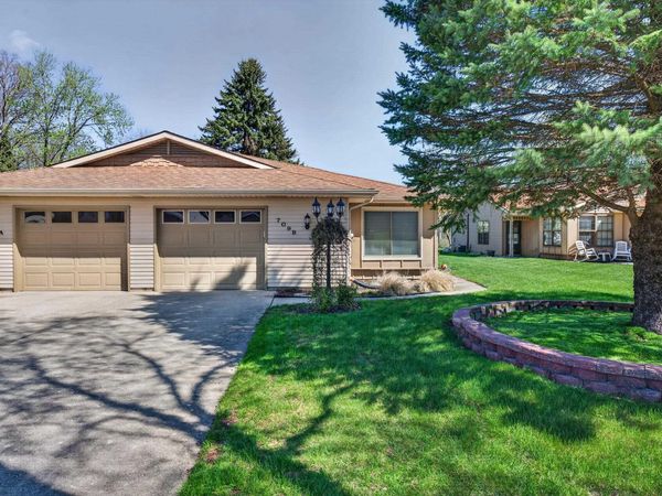 709B Arcadia Court, Kendallville, IN 46755