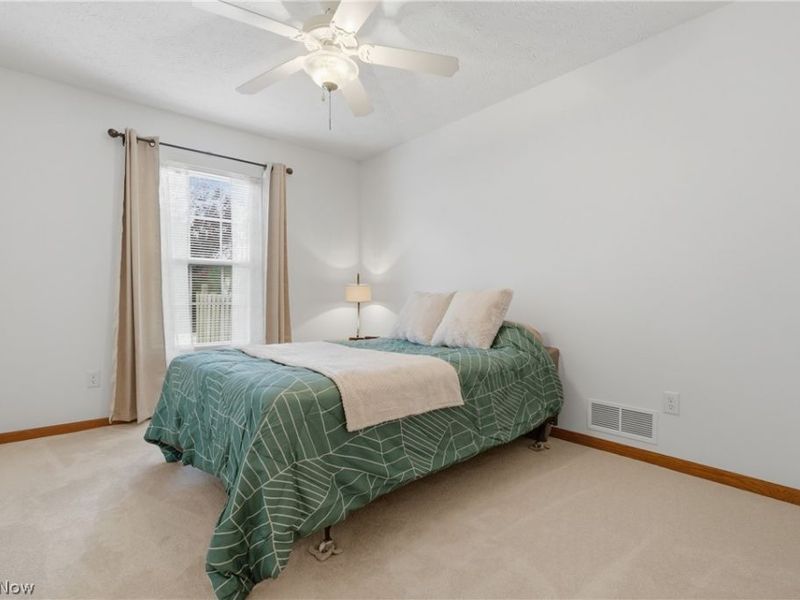 519 Heather Woods Drive, Elyria, OH 44035 Photo 30