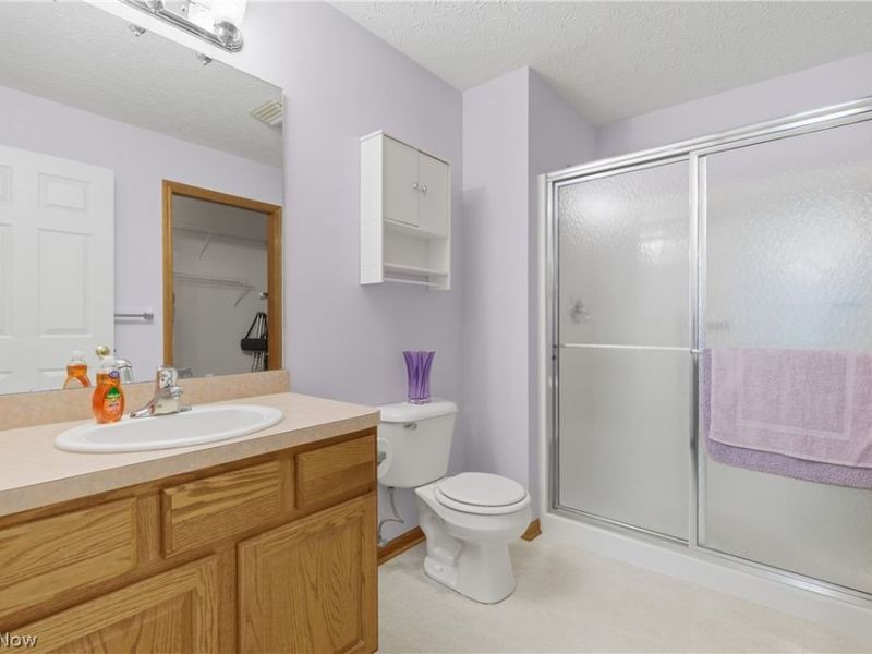 519 Heather Woods Drive, Elyria, OH 44035 Photo 31