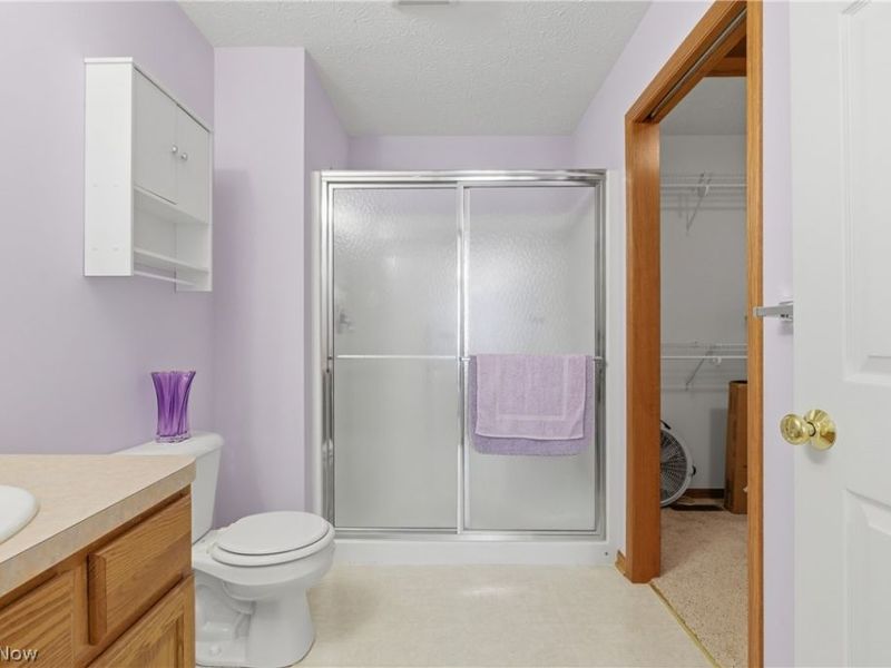 519 Heather Woods Drive, Elyria, OH 44035 Photo 32