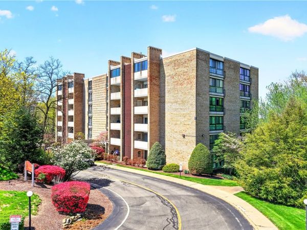 55 Highland Rd, Unit 503, Bethel Park, PA 15102