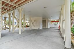 601 N Waccamaw Drive photo 4