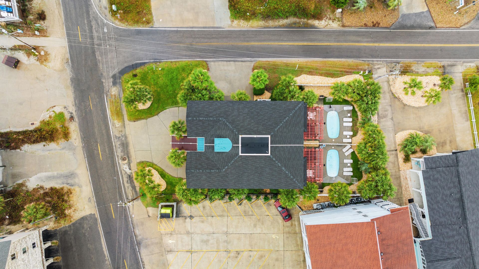 601 N Waccamaw Drive Photo 32